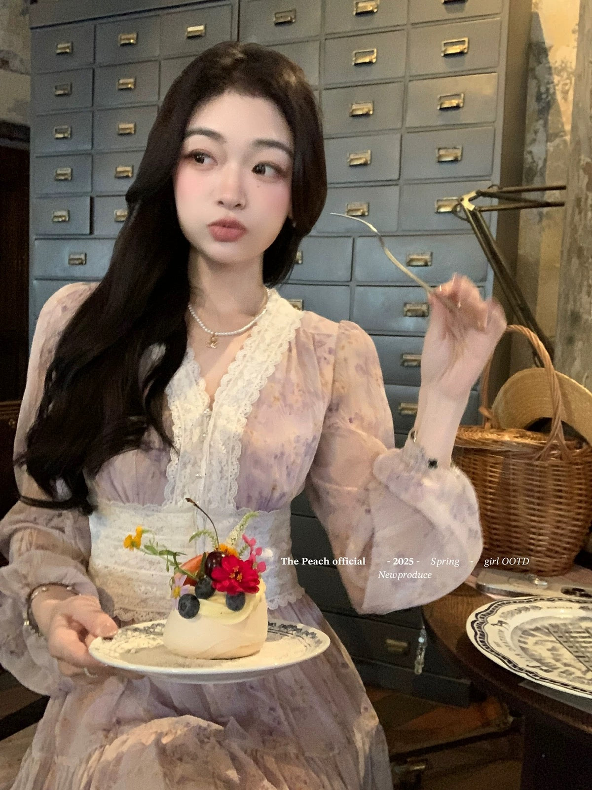 thepeachofficial【Feniz Garden】French Purple Lace Floral Long-Sleeved Dress for Women (Spring)