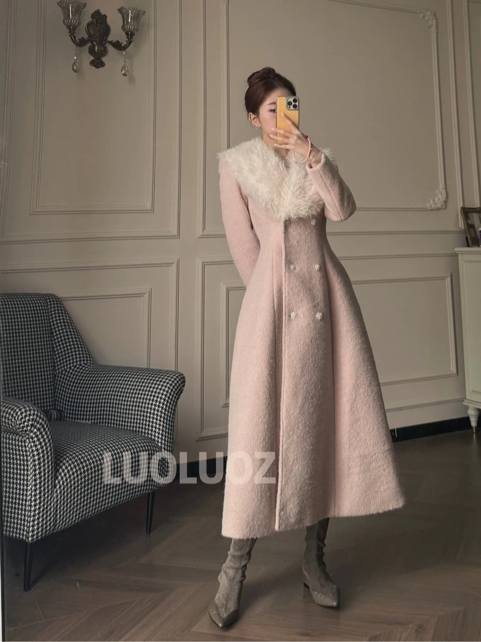 LUOLUOZ【Winter Hokkaido】Elegant Autumn/Winter Stunning Slim-Fit Fuzzy Long Coat CC297
