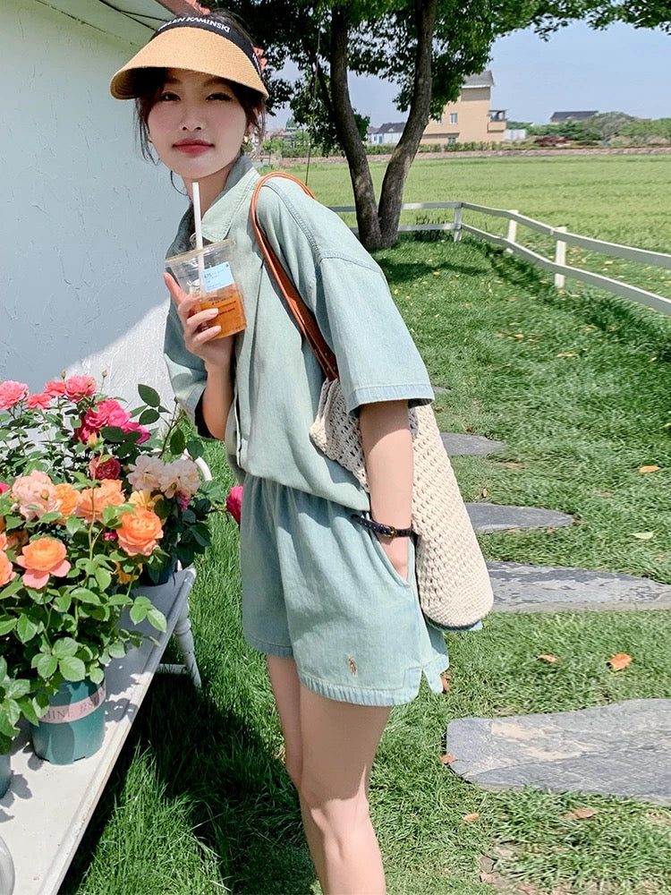 Korean version of salt short-sleeved denim shirt top suit for women 2024 summer new loose and slim shorts two-piece set