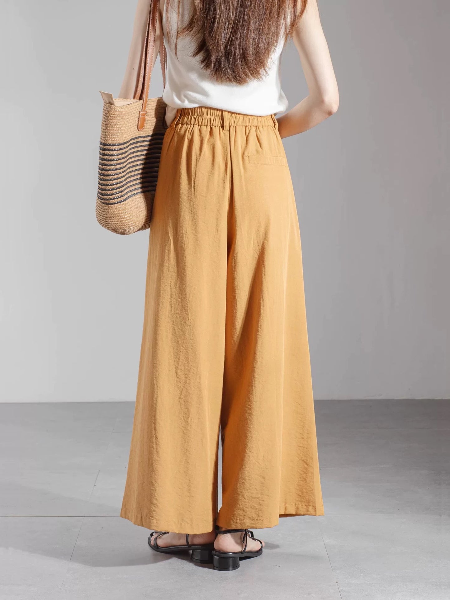 Retro cotton and linen nine-point pants wide-leg pants women 2025 new summer thin high waist slim loose straight casual pants