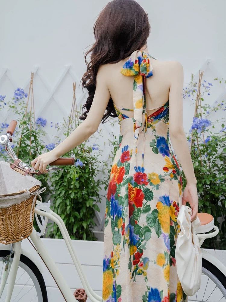 Sanya seaside travel and vacation wear cardigan with oil painting halter neck suspender dress high-end suit for small people