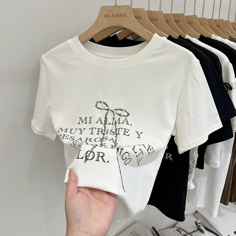 Designed bow printed short-sleeved T-shirt for women summer 2024 new Hong Kong style retro slim black top trendy