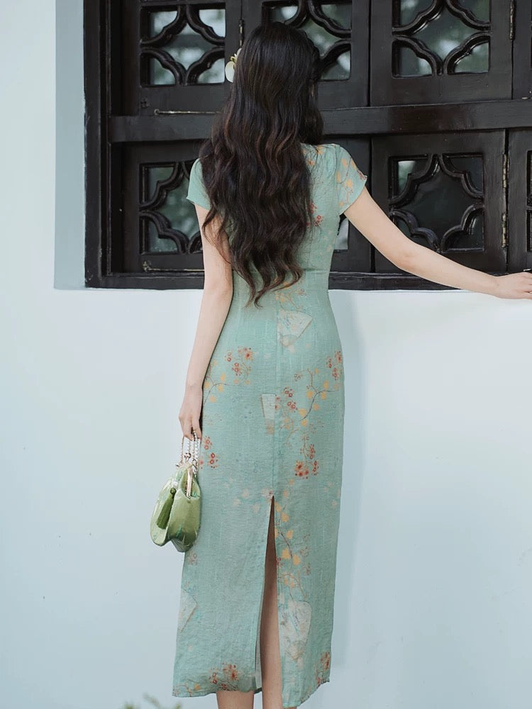 Super nice new Chinese style retro Republic of China style young style stunning green cheongsam improved dress summer 2024 new style