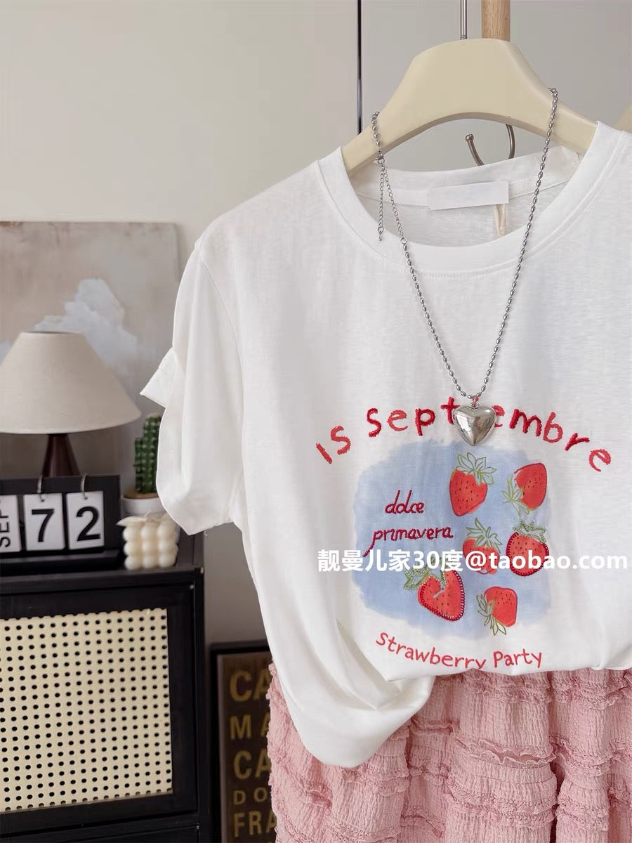 Six Strawberries ~ Floral Print Embroidery Loose Fit Women's Summer Thin Top Sweet, Cute, Stylish Korean Style Short-Sleeve T-Shirt