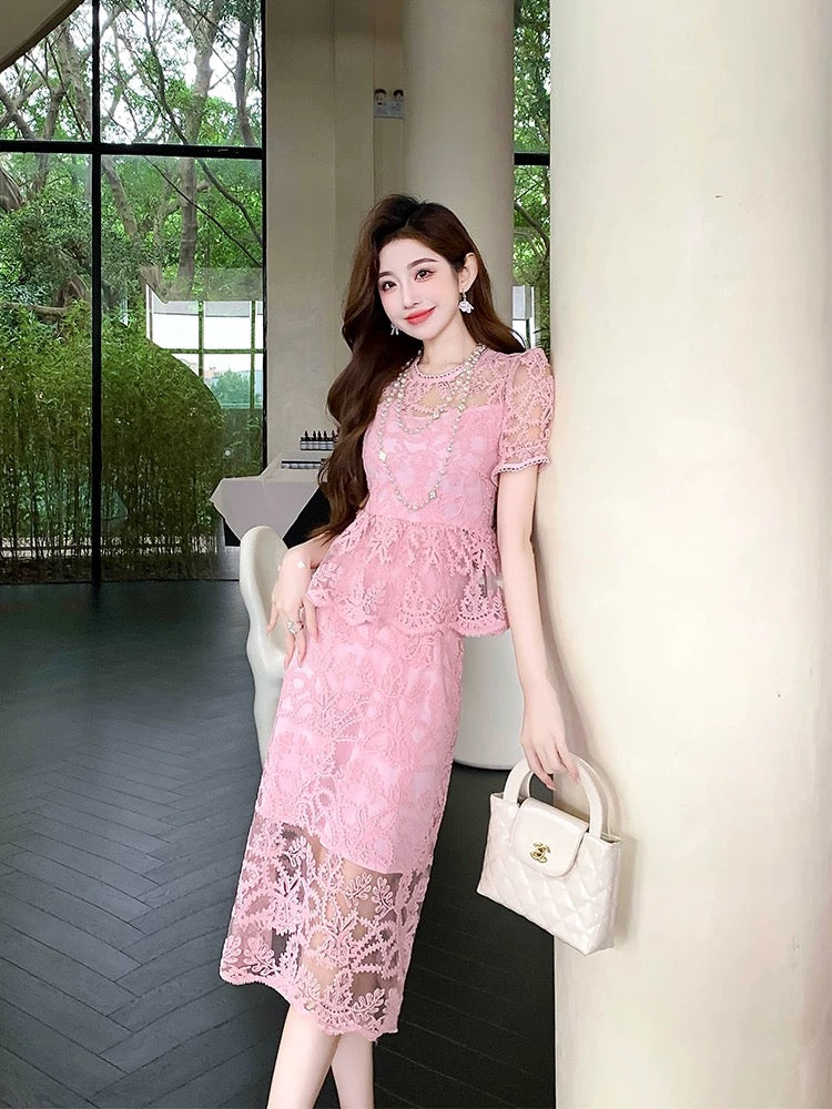 Slimming and age-reducing fashionable suit for women in summer 2024 new niche non-contrast style two-piece skirt suit popular this year