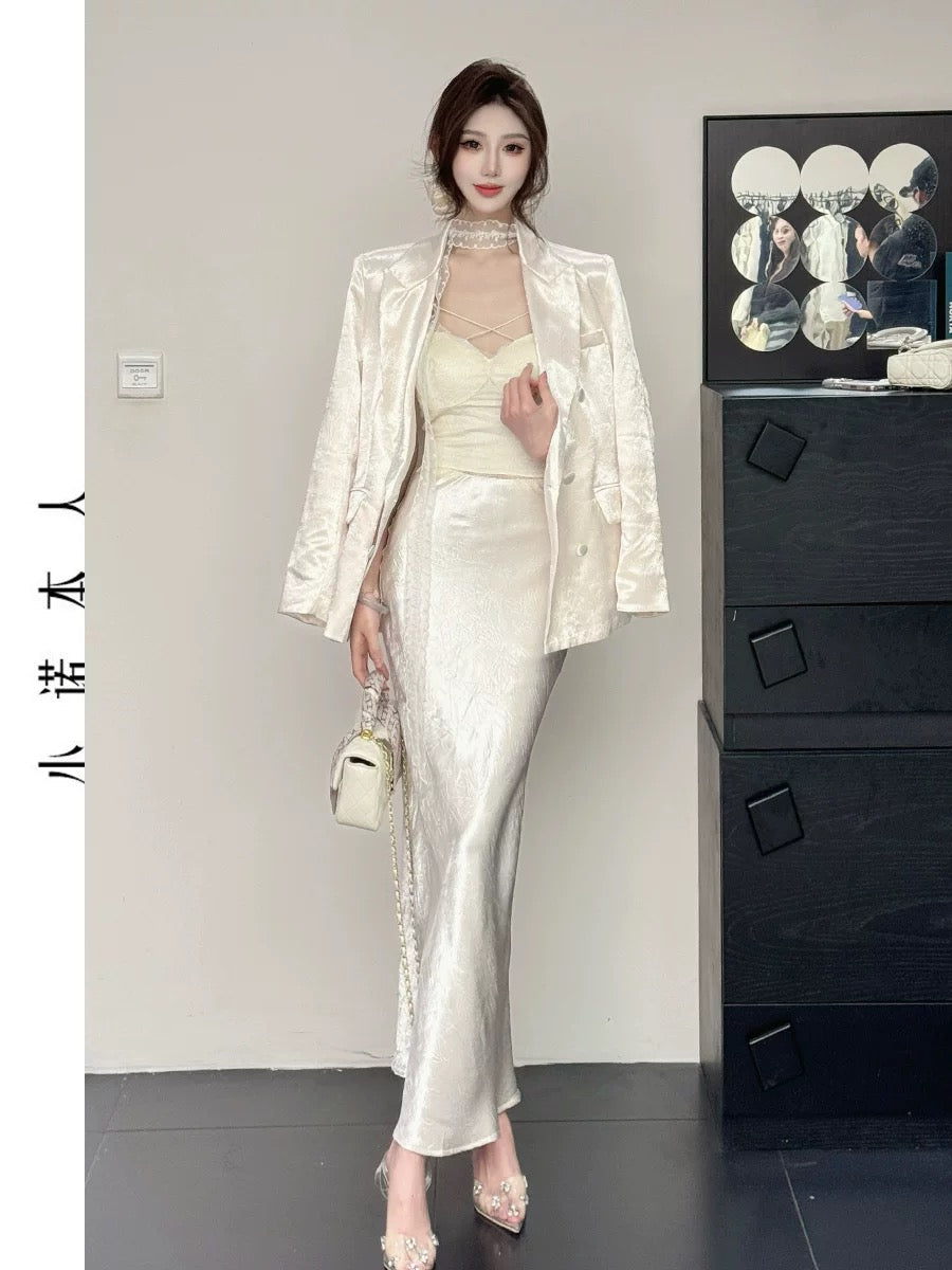 Xiaonuo's own casual suit for women, spring design, wide version, light luxury jacket, high waist bag, hip fishtail skirt suit 2502
