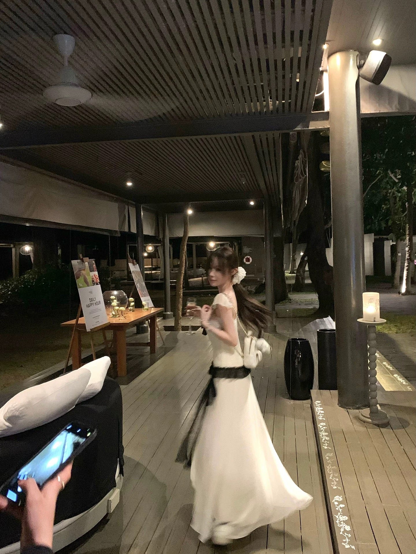 Suuuicee Moonlit Tango: Gathered details and three-dimensional tailoring; contrasting color bow on a pure and alluring slip dress.