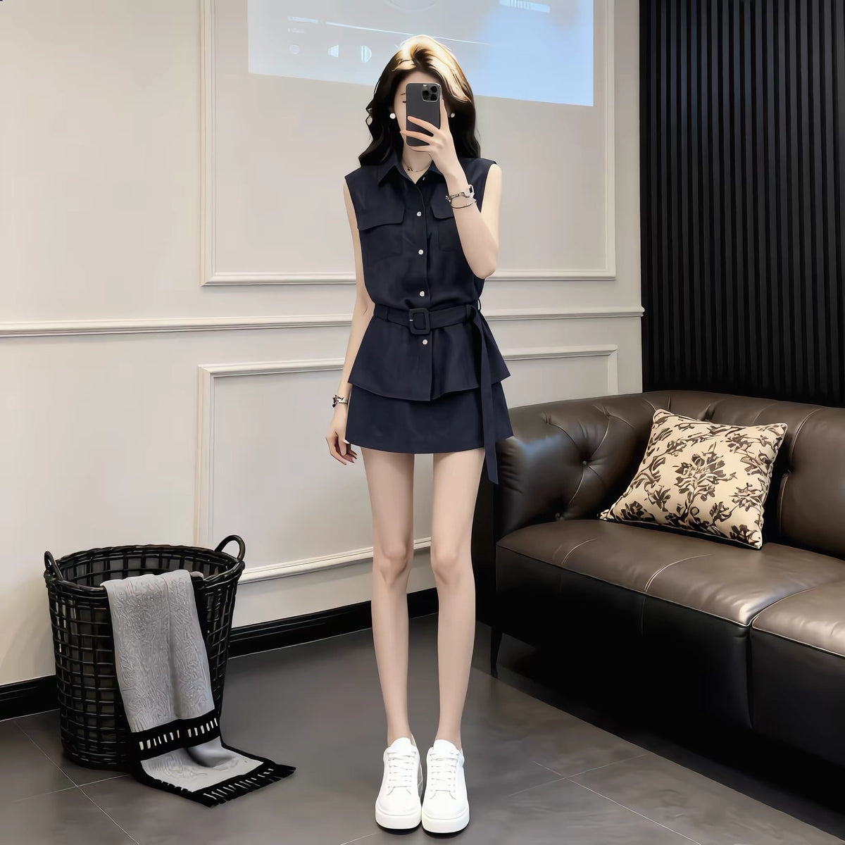 La Chapelle Women's Summer Two-Piece Set: Sleeveless Utility-Style Vest and Mini Skirt – Stylish, Casual, and Sporty with a Waist-Cinching, Slimming Fit.