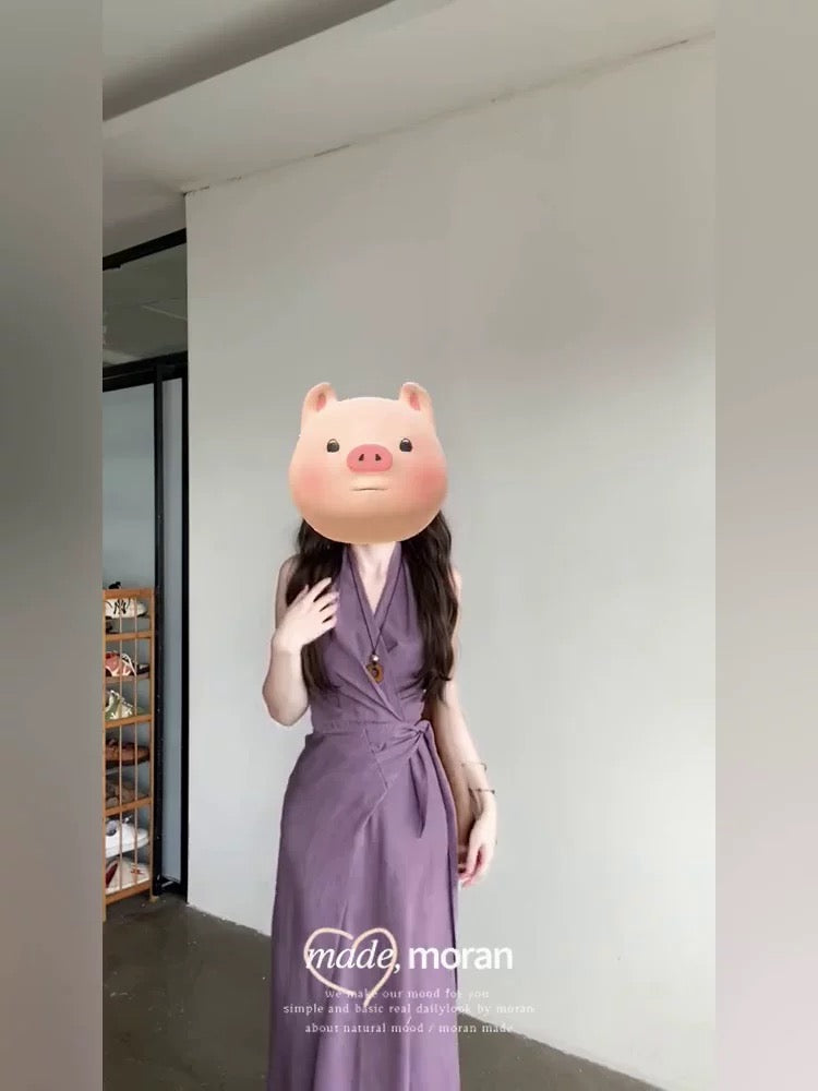 French-style mature and sophisticated purple V-neck halter neck dress, slimming and flattering, perfect for summer.