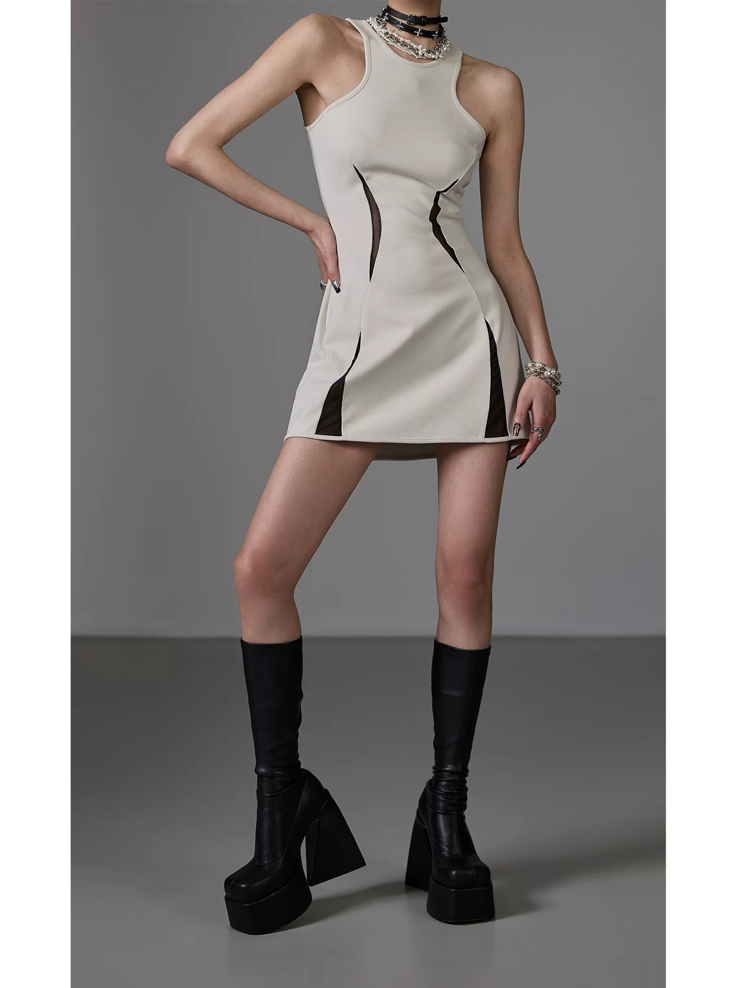 Mrs. Chen CHENTAITAI x No Illusion Waist Sleeveless Dress