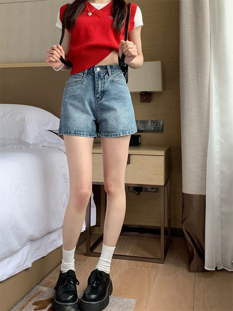 Distressed retro washed jeans for women summer 2025 high waist slim hot pants versatile black shorts hot girl pants