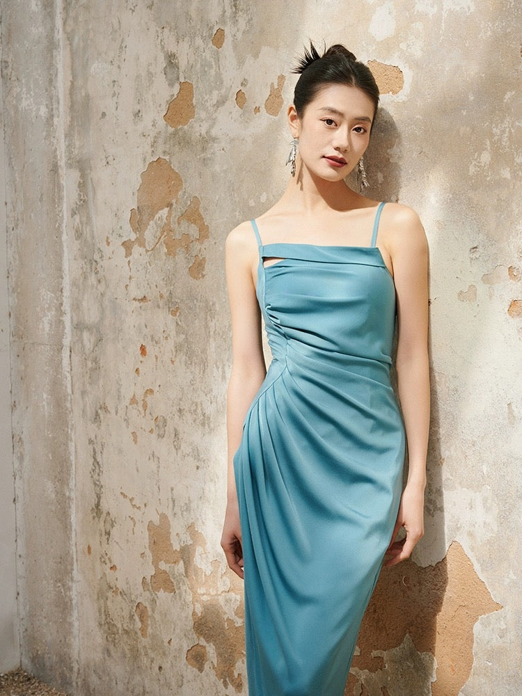The official blue suspender dress, high-end bridesmaid dress, niche satin dress that can be worn on weekdays