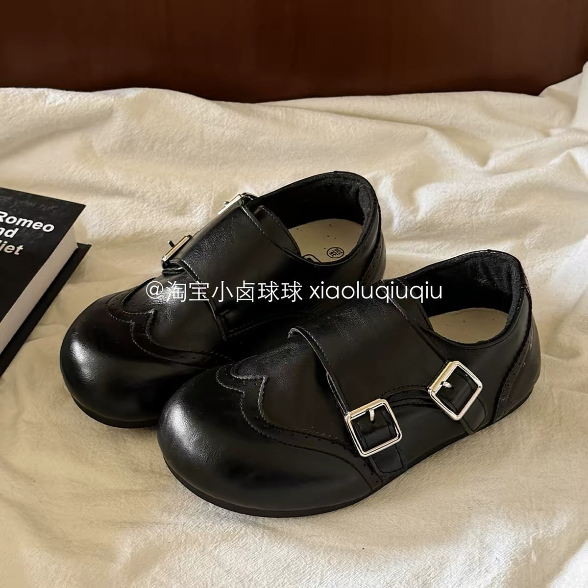 Xiao Lu Qiuqiu Women's Slip-on Birkenstock-style Shoes – 2026 New Arrival & Viral Hit: Trendy Casual White Sneakers