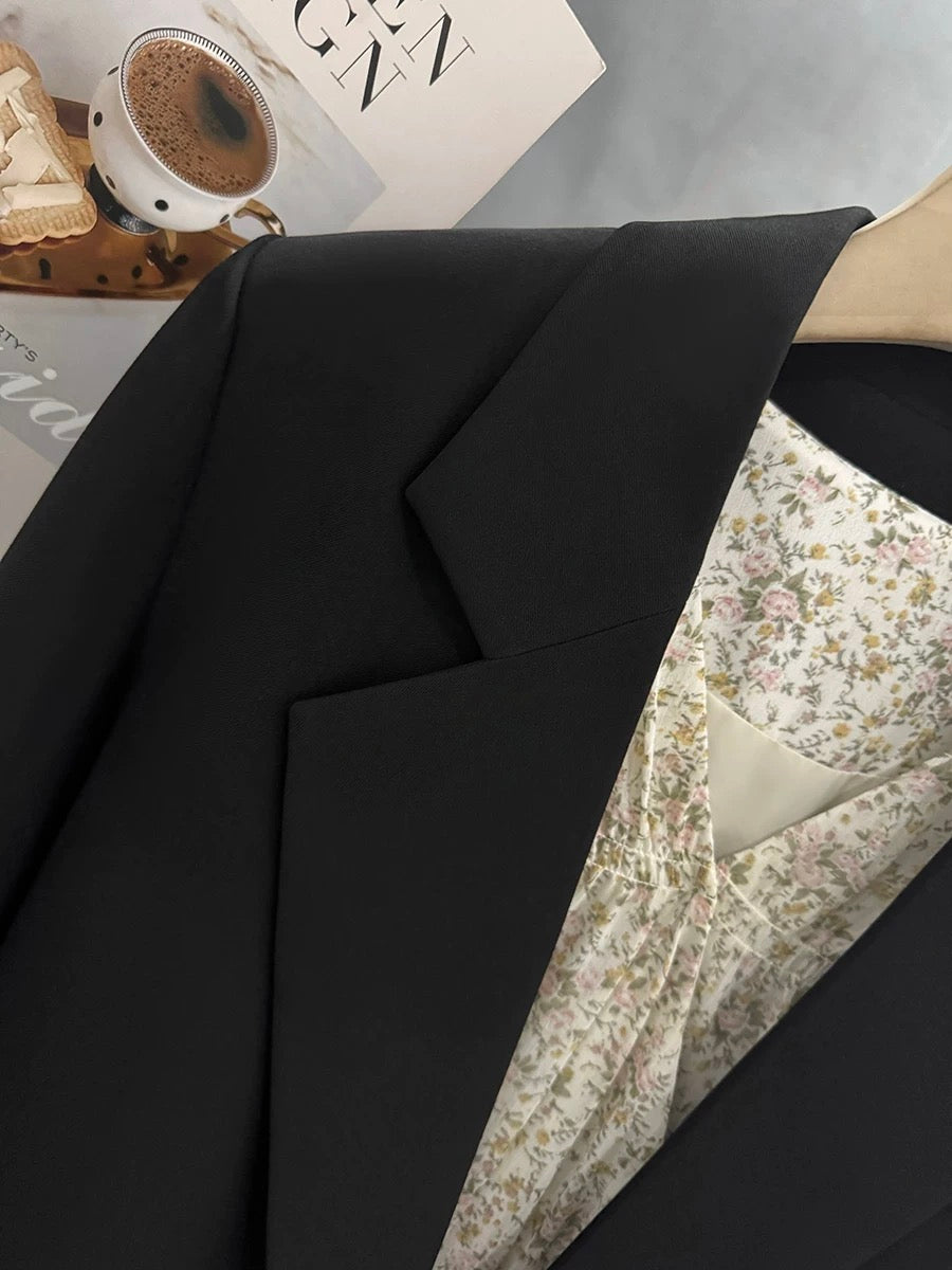 Black Korean version of the college style suit jacket female 2025 new spring and autumn inner striped sister super good-looking suit