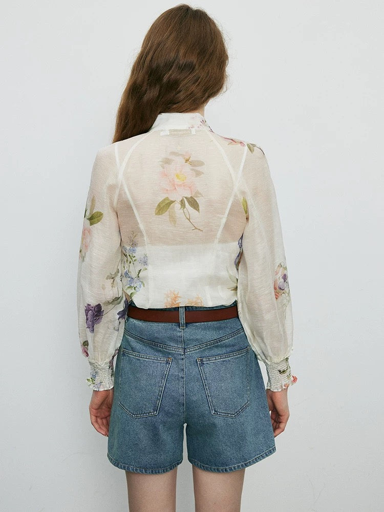Ready stock ~ 6000+ silk linen shirts, French stand-up collar, lantern sleeves, printed mulberry silk sunscreen tops on the counter
