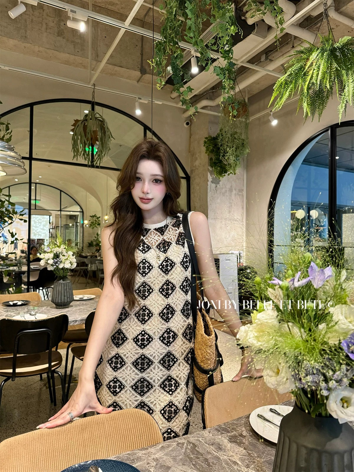 JONIbyBEB The natural beauty of summer elements. Heavy crochet pattern slim dress