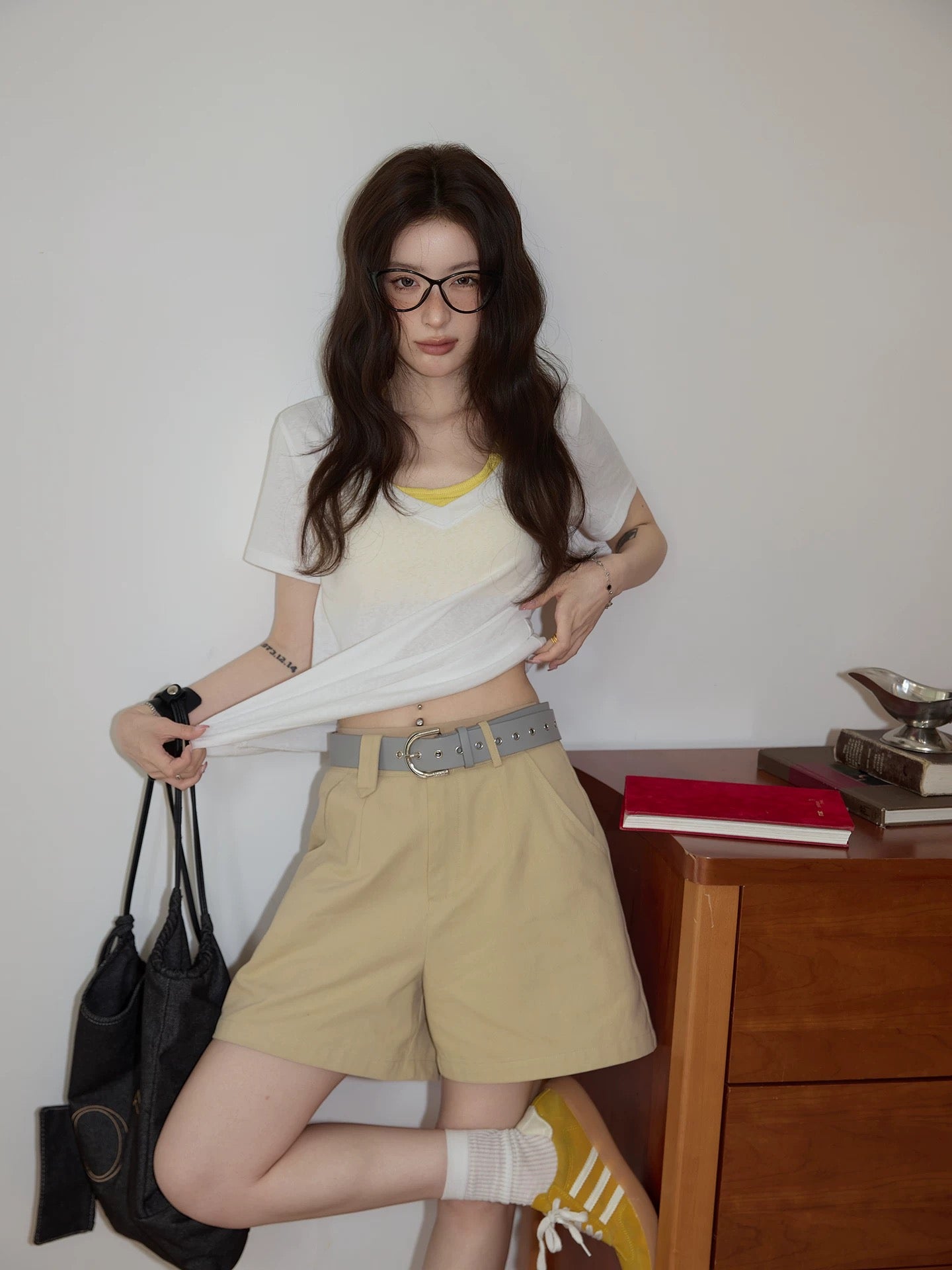 Chaochao's Khaki Straight Leg Casual Trousers for Women, 2025 Summer New Style, High Waist, Loose Fit, Versatile Wide Leg Shorts