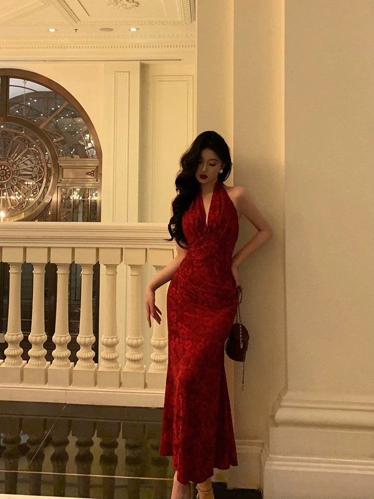 Ge Fuwen Red Printed Halter Neck Dress Women 2025 New Style Pure Sexy Temperament Slim Fit Hip Long Dress