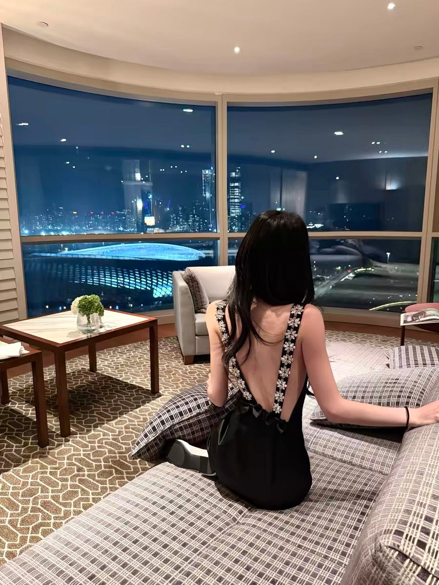 Qiauuu Miu Series Diamond Backless Dress, Super Fitted, Multiple Redesigns, Re-embellished Little Black Dress with Diamond Studs and Open Back, Women's