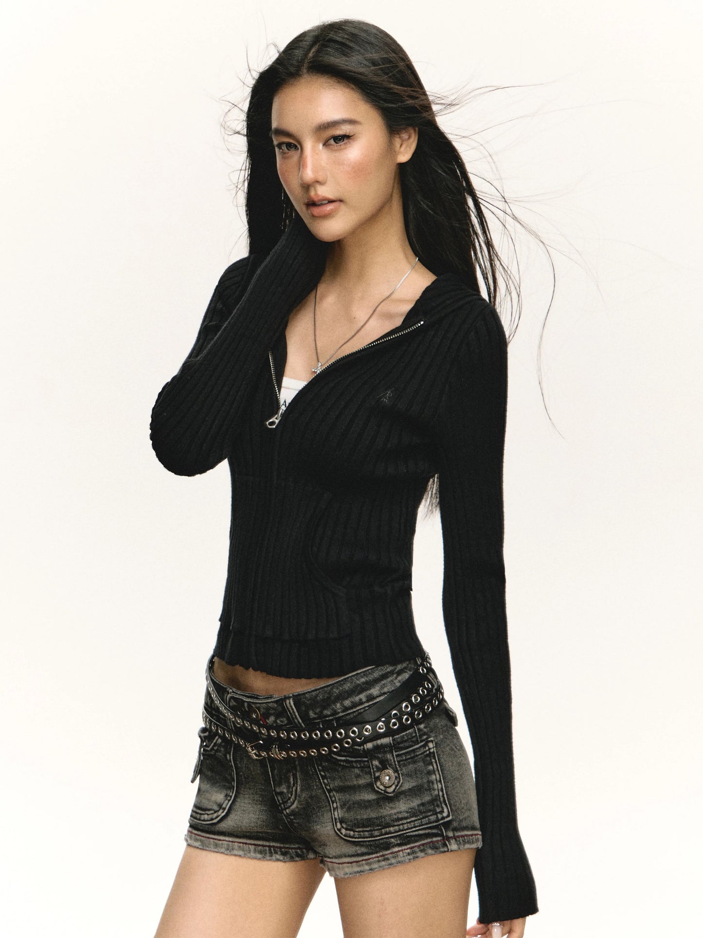 Ariseism American retro high-end long-sleeved hooded knitted cardigan women's autumn and winter new slim top