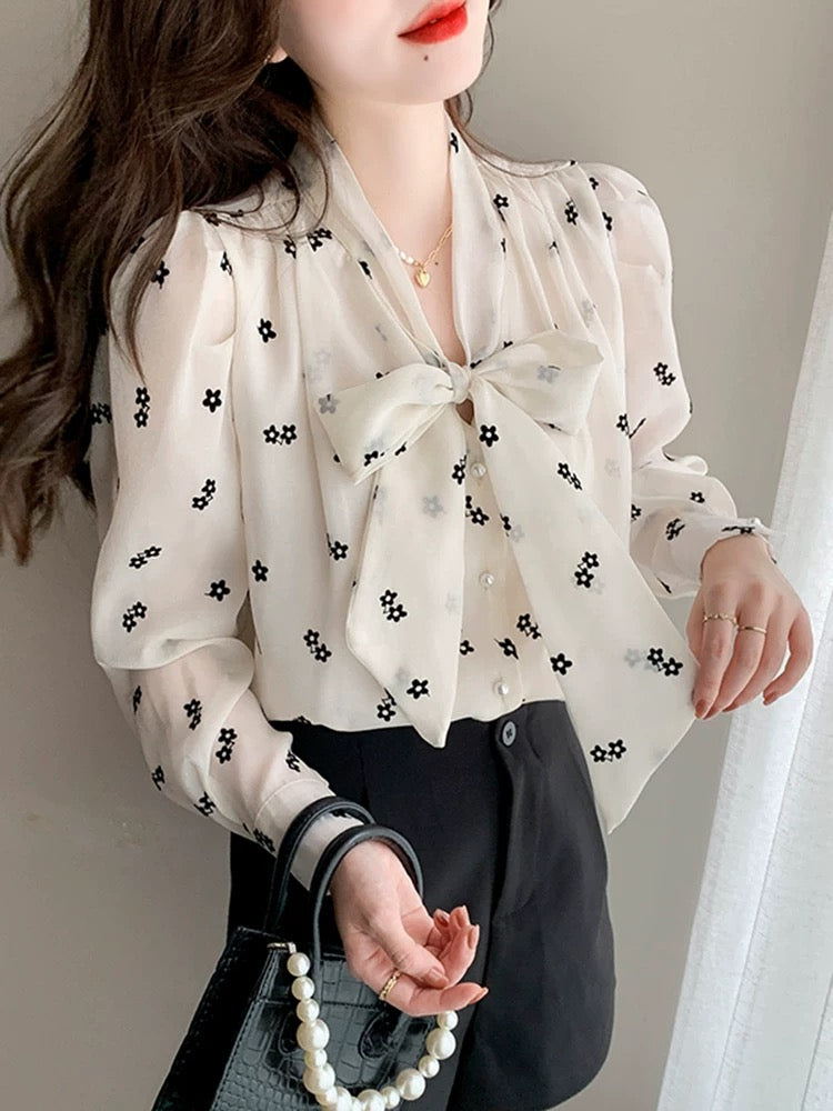 French bow long-sleeved chiffon shirt women's autumn wear 2025 autumn new fashion blouse fashionable and stylish tops