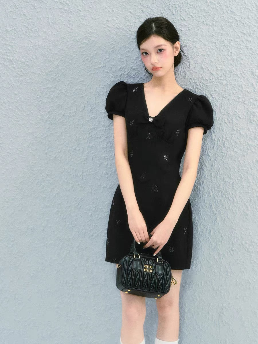 Barb Chill short sleeve bodycon dress for women, spring style, sleeveless, waist-cinching short dress, perfect for petite women's birthdays.
