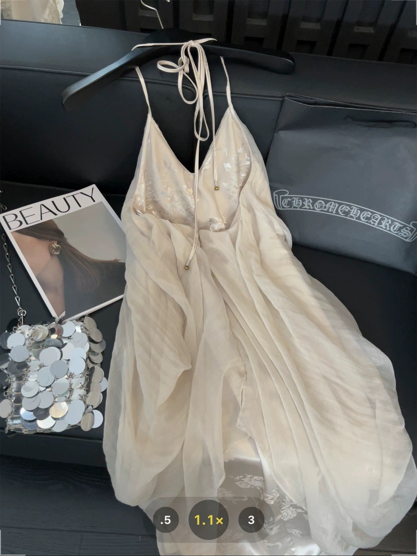 French-style halter neck suspender dress for women, retro jacquard satin, high-end irregular gentle vacation maxi dress