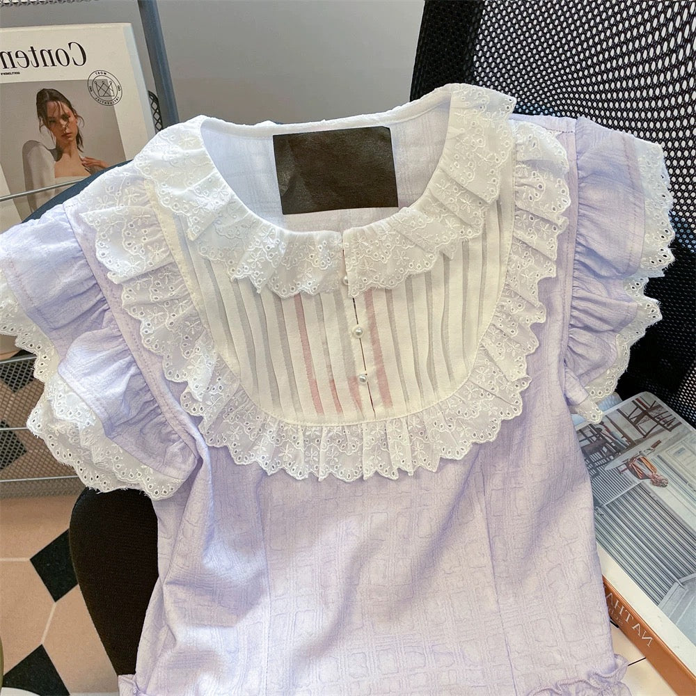 French-style unique and sweet flutter sleeve shirt, unisex summer high-end chic lace trim short top