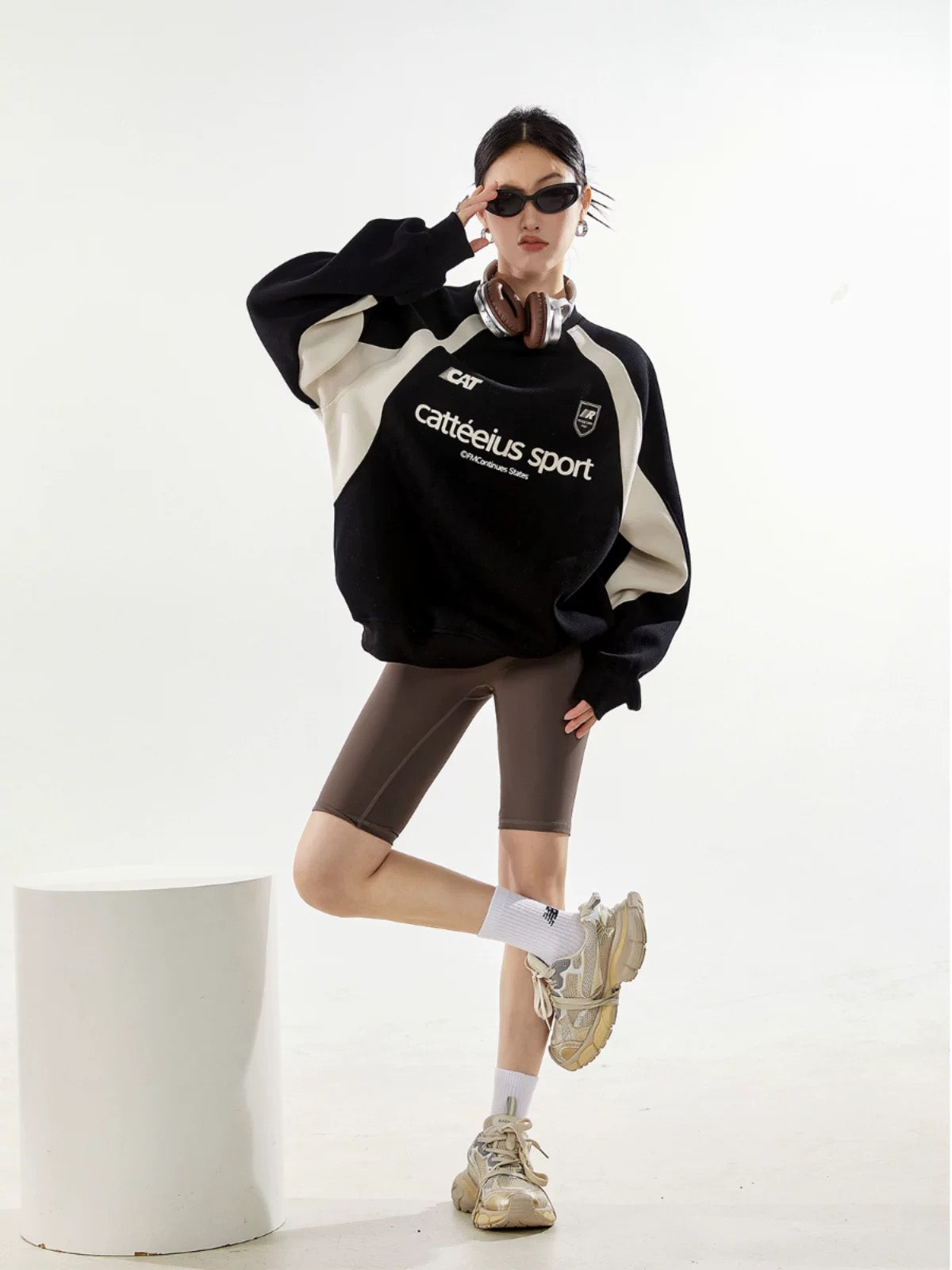 ICH MODE American retro round neck sweatshirt for women spring and autumn 2025 new long-sleeved top jacket oversize