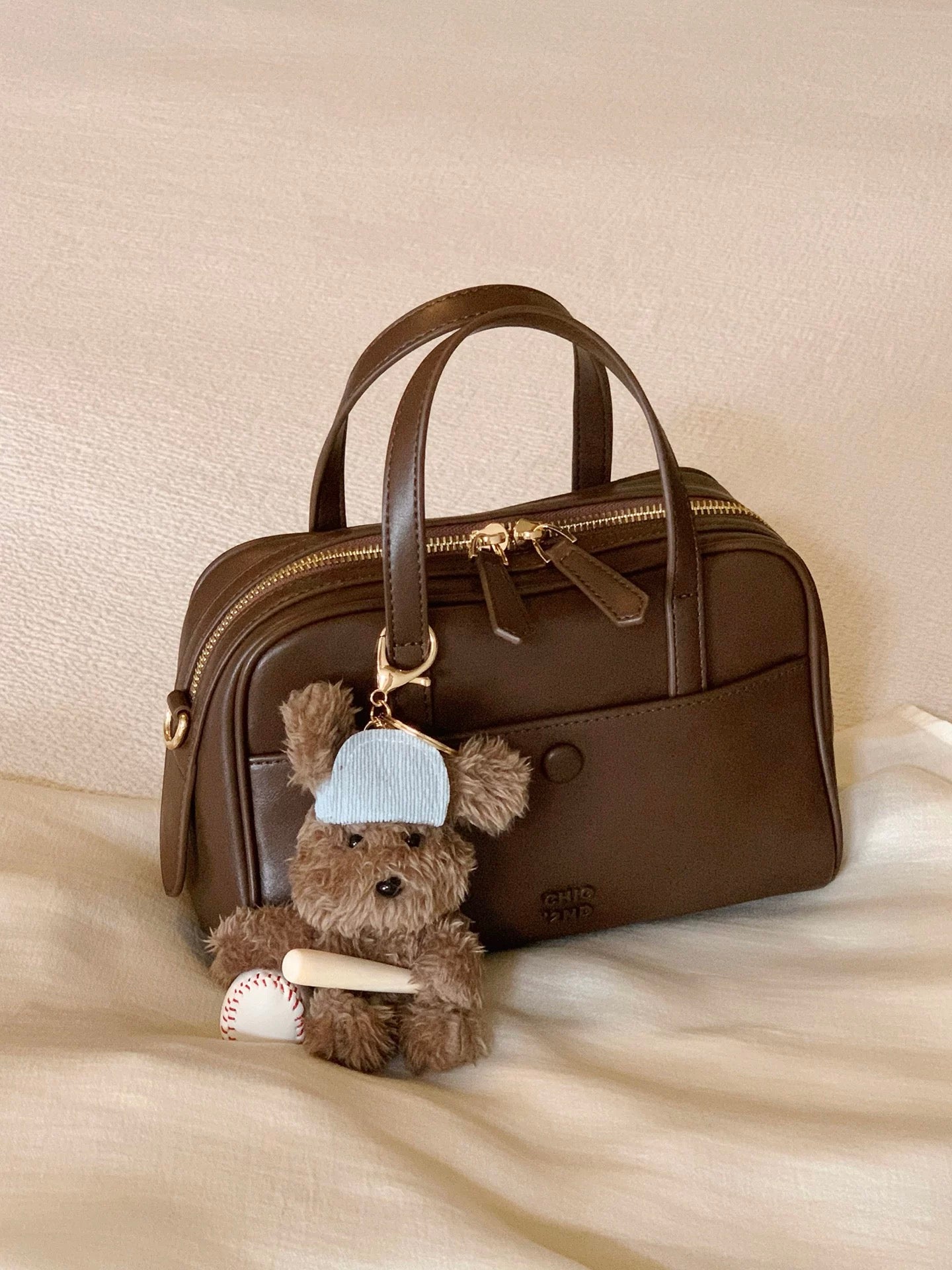 Chio2nd Bern Post Pillow Bag 2025 Super Popular Commuter Bag Women's Handbag Shoulder Crossbody Bag