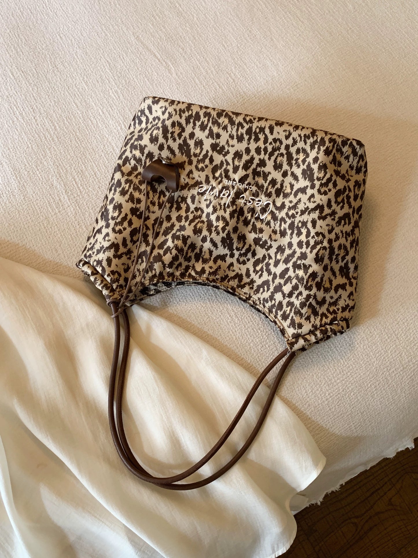 Chio2nd Women's Autumn/Winter Large Capacity Leopard Print Handbag/Shoulder Bag