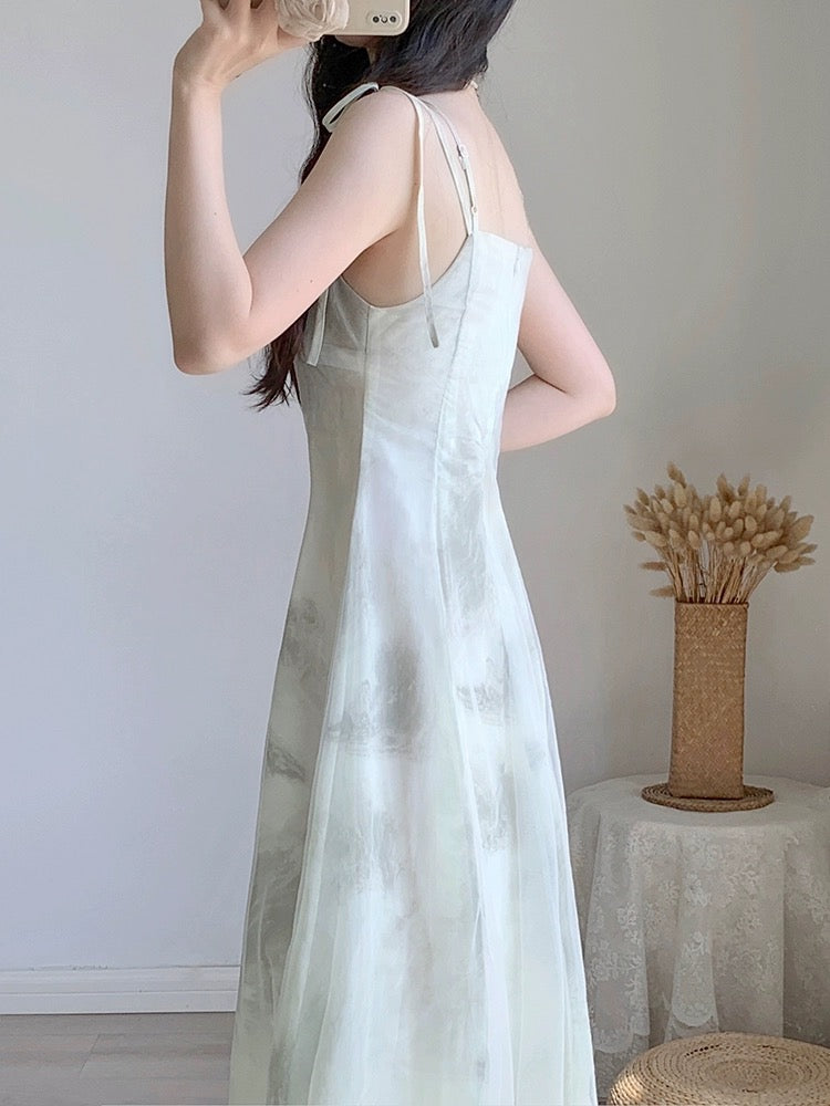 Summer 2024 new women's skirt super fairy fairy skirt waist slimming French light luxury suspender dress