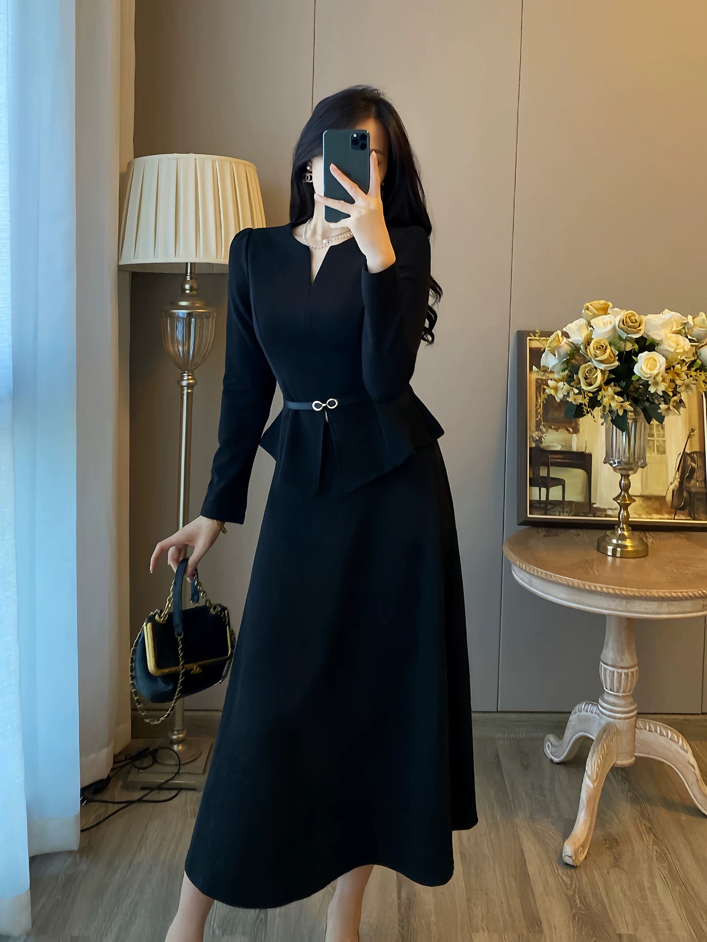 Hepburn style high-end skirt, ladylike two-piece suit, women's 2024 autumn and winter new black dress
