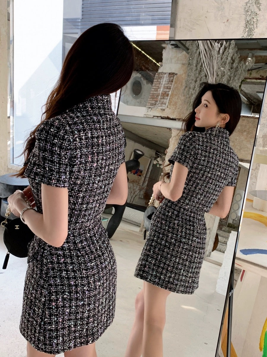 miu high-end exquisite plaid mixed color short-sleeved lapel small fragrant dress with temperament and slimming Hepburn little black dress