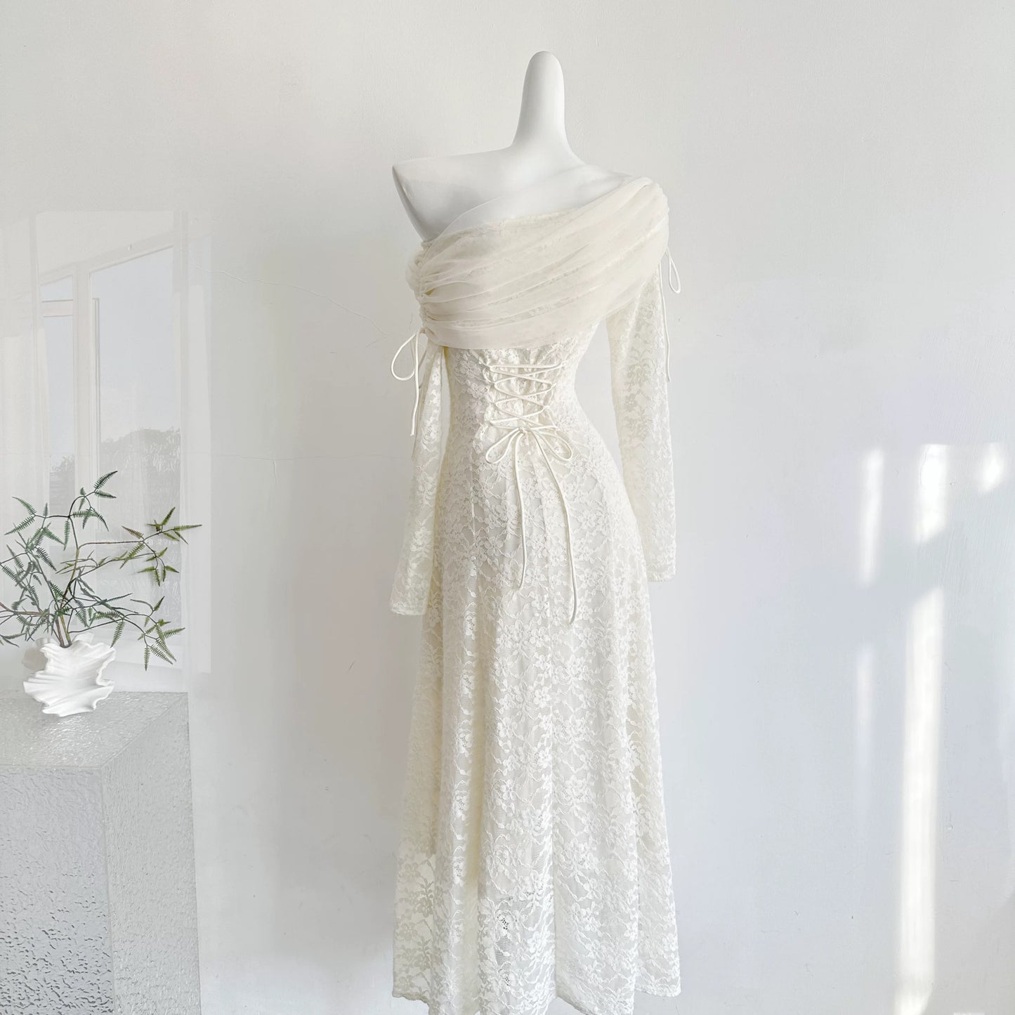 Winter Waltz: Classic Fit, Waist-Defining Tie-Waist Long-Sleeved Fleece Dress