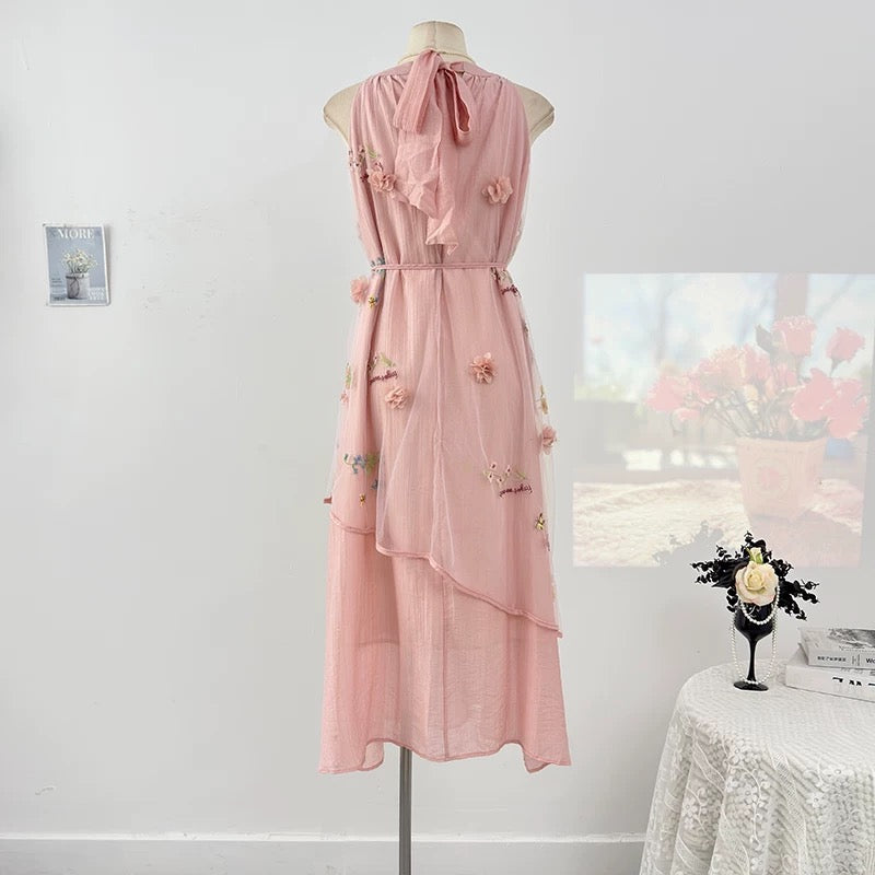 French heavy embroidery flower halter neck off-shoulder dress women's spring 2025 waist tie mesh splicing large swing skirt