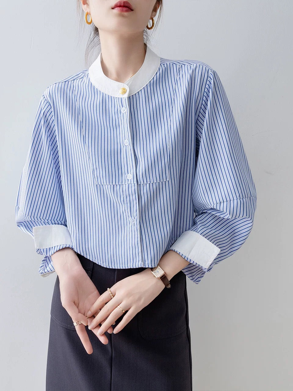 Women's clothing 2025 new spring loose round neck blue striped shirt French style beautiful temperament shirt long sleeve top