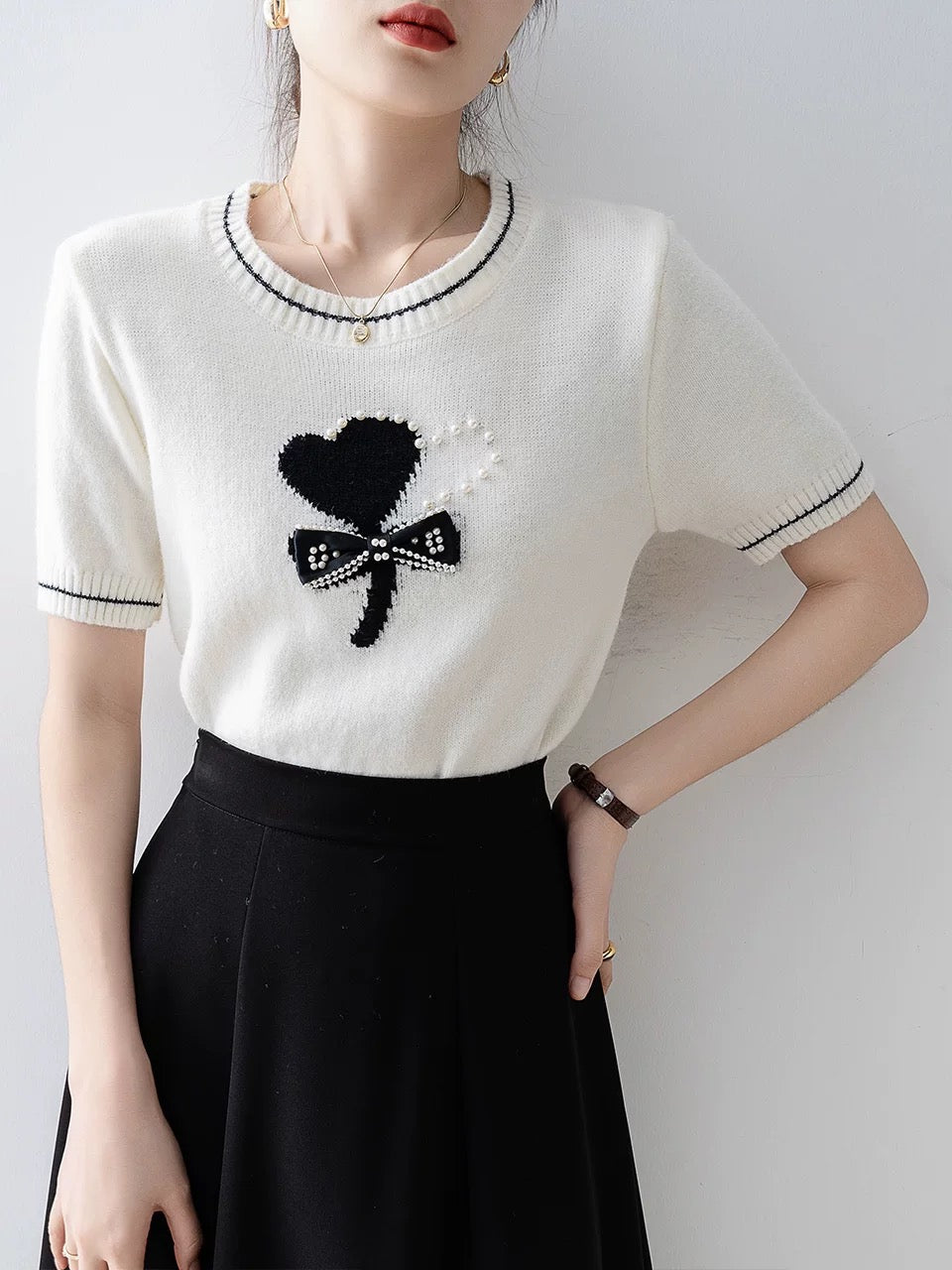 style bow design sweater women's clothing 2024 new summer white round neck loose short-sleeved top