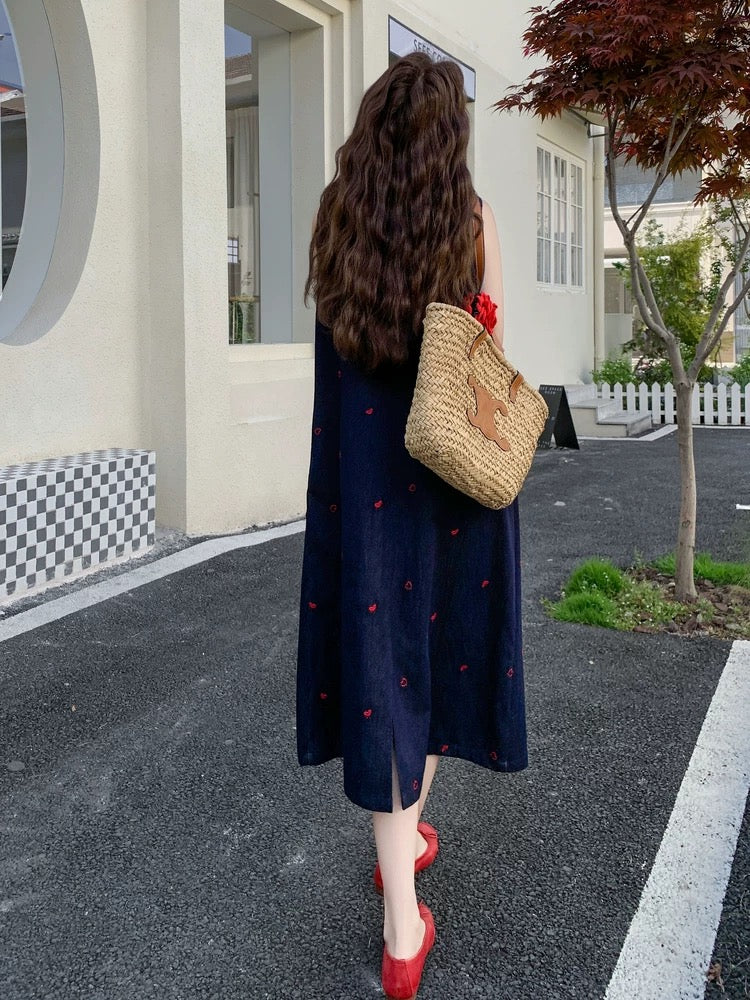 white christmas dresses Blue love embroidered sleeveless denim dress female summer 2025 new Ko –  Lee Nhi Boutique