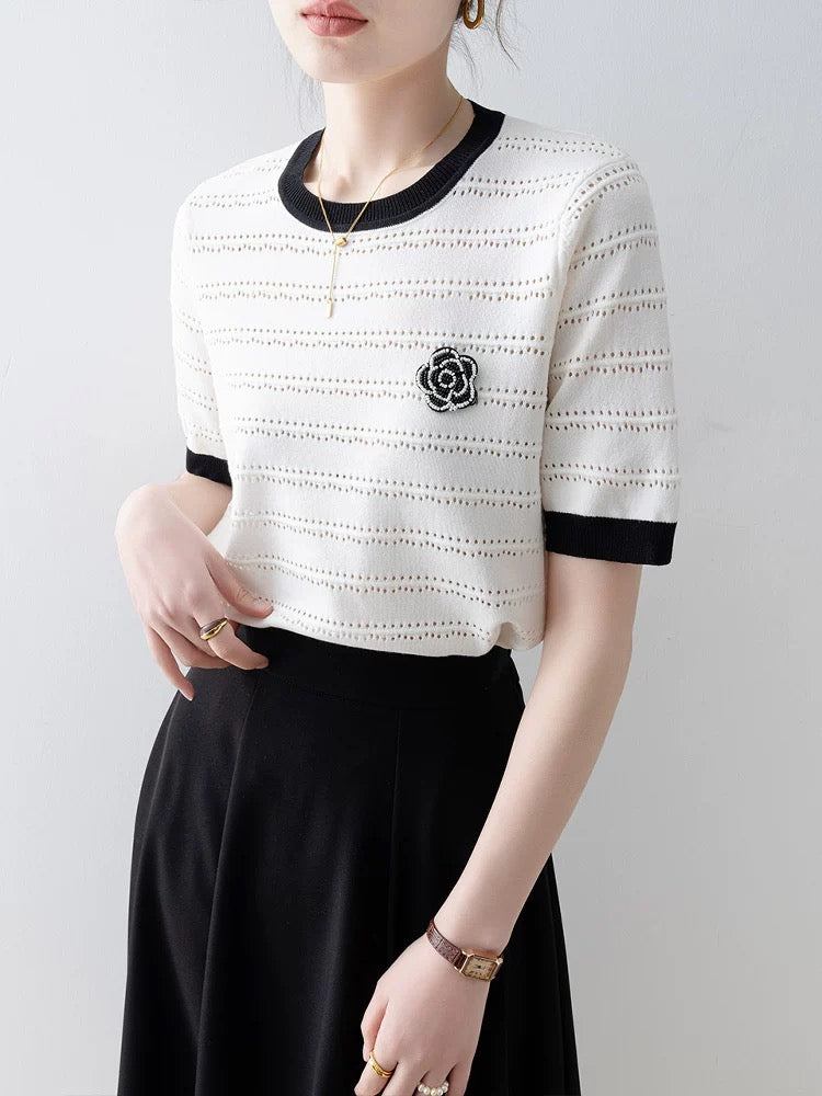 White loose round neck striped sweater ladies 2025 summer new hollow design short-sleeved T-shirt top