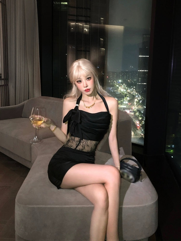 Auntie Barbie's new French dress for women with spliced lace, pure lust, waist-cinching halter neck, hollow butt-covering skirt