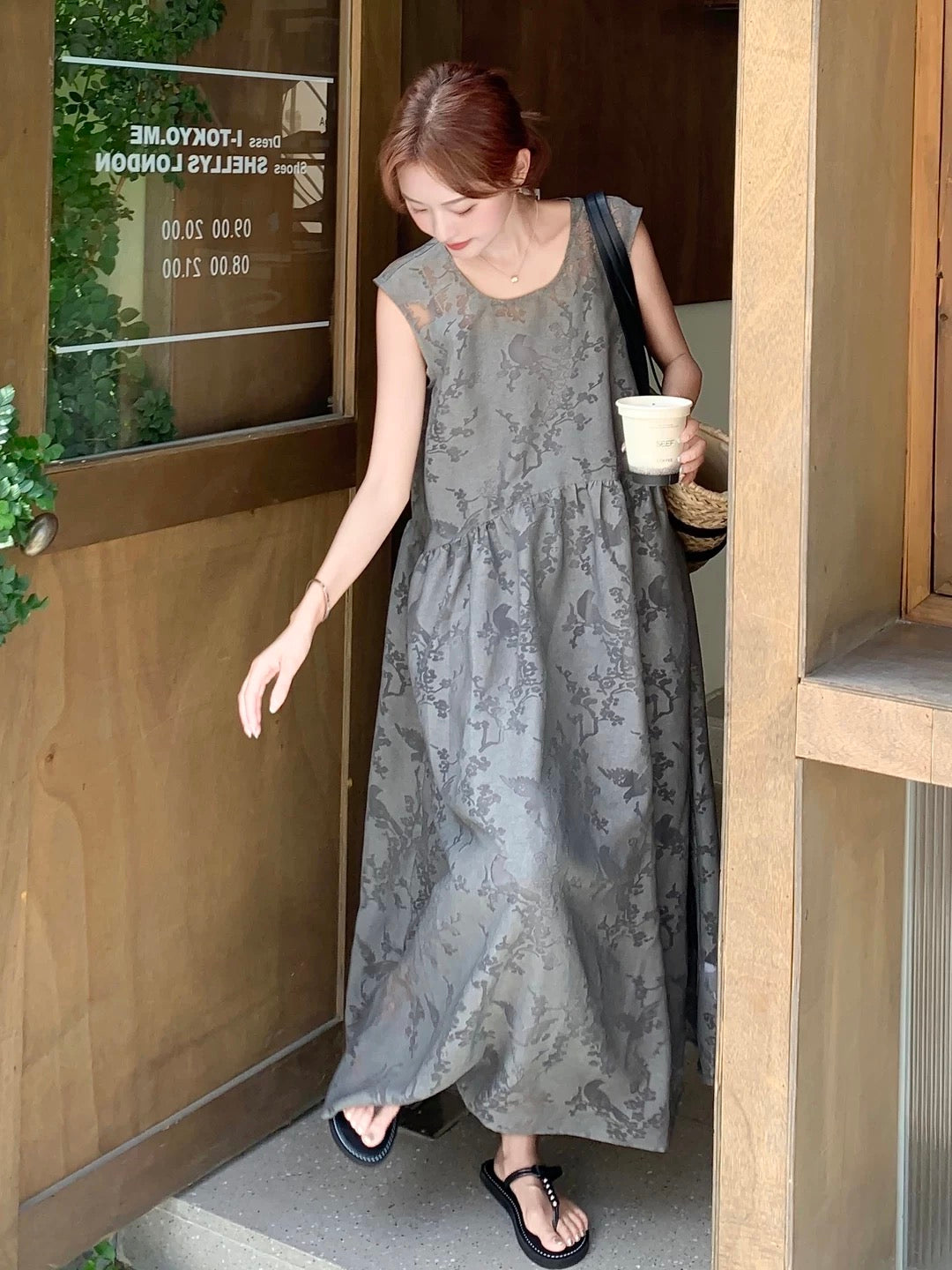 High-grade gray exquisite jacquard vest skirt suit for women 2025 summer lazy style sling inner wear two-piece dress