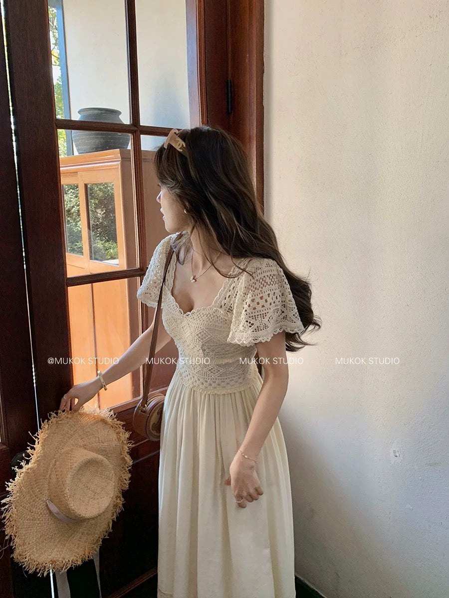 MUKOK Anne Romance ~ French lace hollow splicing long skirt for women with heavy-duty design and short-sleeved dress