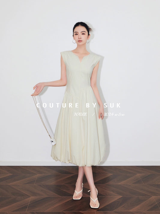 SUK elegant texture! French dress sleeveless V-neck waist slimming skirt niche design