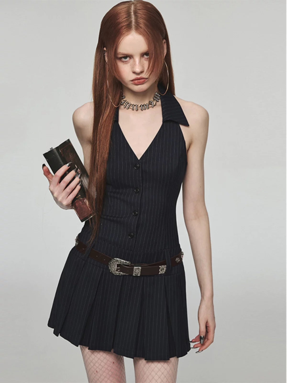 1JINN STUDIO French Bellflower halter neck off-shoulder sexy hot girl dress V-neck sleeveless waist pleated skirt