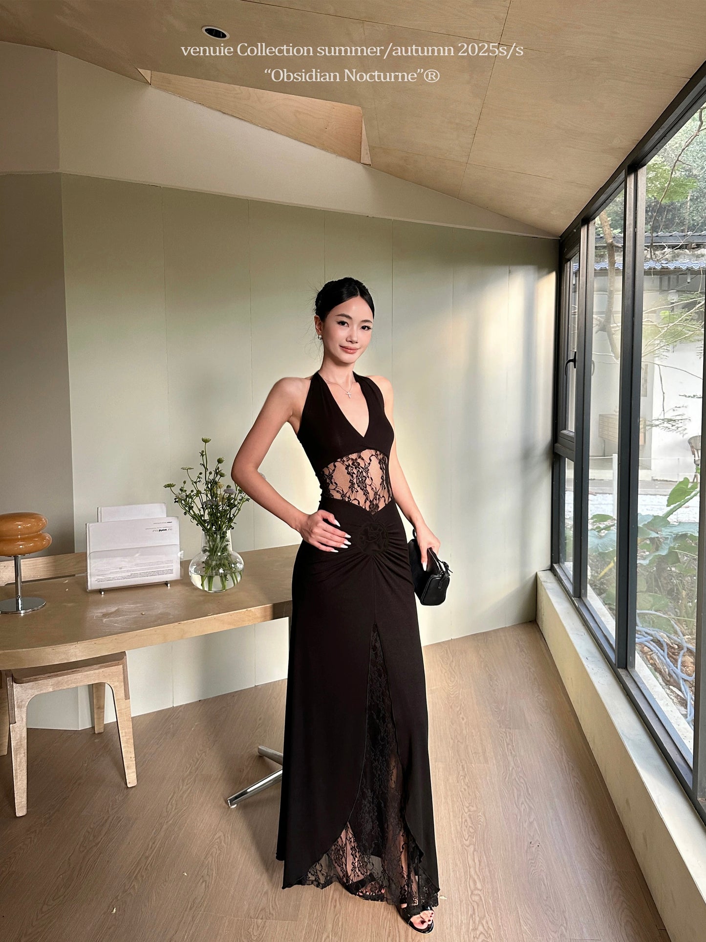 VENUIE French-style black halter neck dress, sexy lace adult evening gown, waist-cinching, slimming, elegant long dress