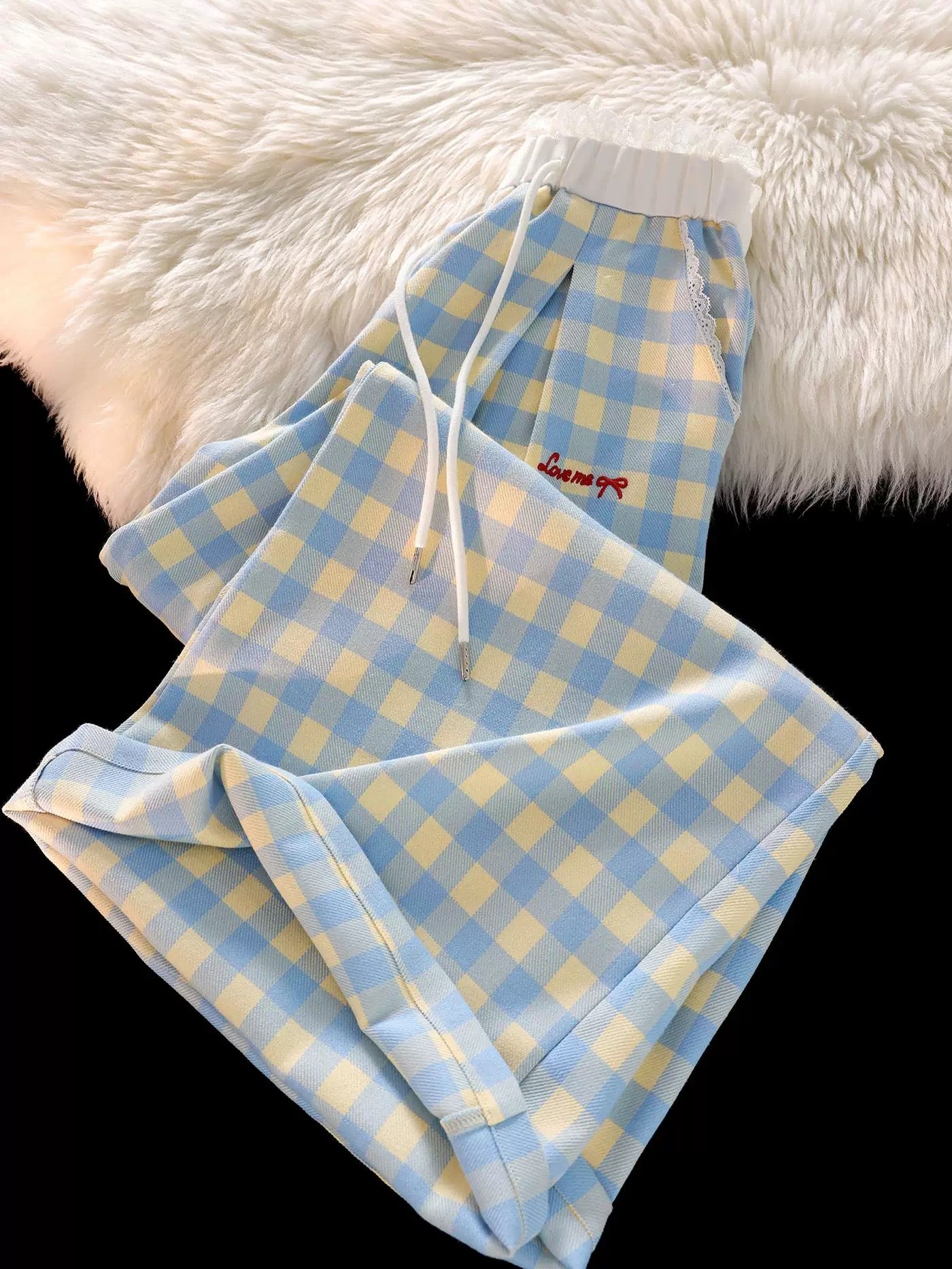 The best style~ the pants are awesome! American style hot girl light blue plaid casual pants for women spliced fake two-piece wide-leg pants