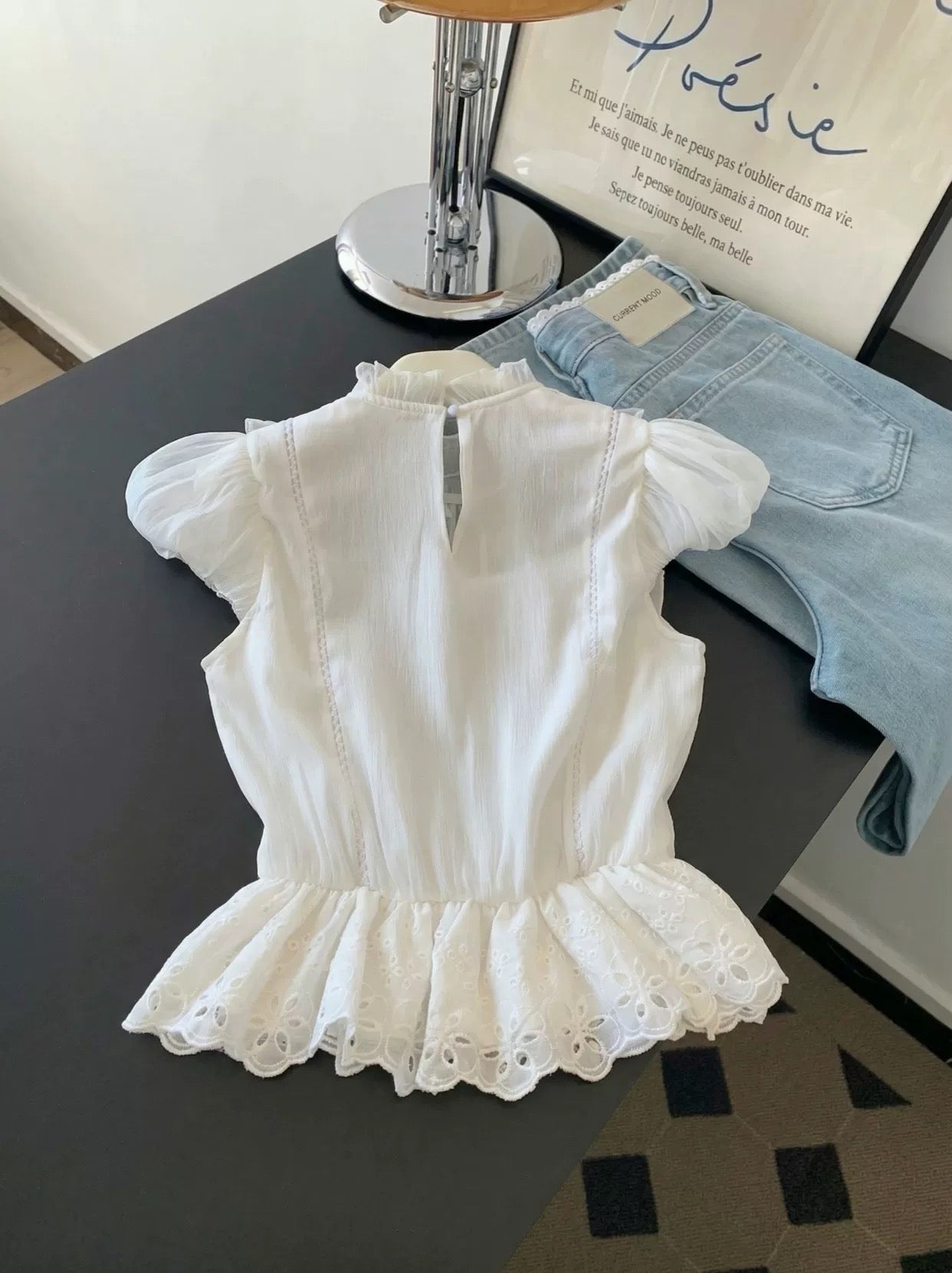 Stay Awake's must-have item~ French-style ruffled short-sleeved lace blouse, women's design, fitted waist top