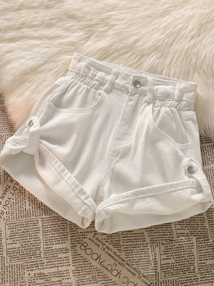 Love this S style! American retro high waist hot girl denim shorts for women design sense versatile slimming A-line hot pants trend