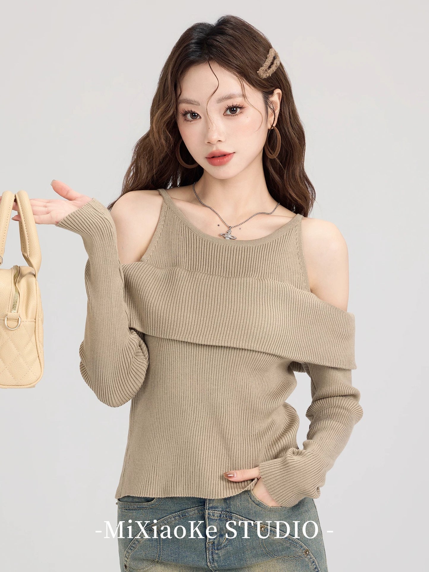 Mi Xiaoke American retro fake two-piece long-sleeved sweater for women autumn inner bottoming shirt design off-shoulder top